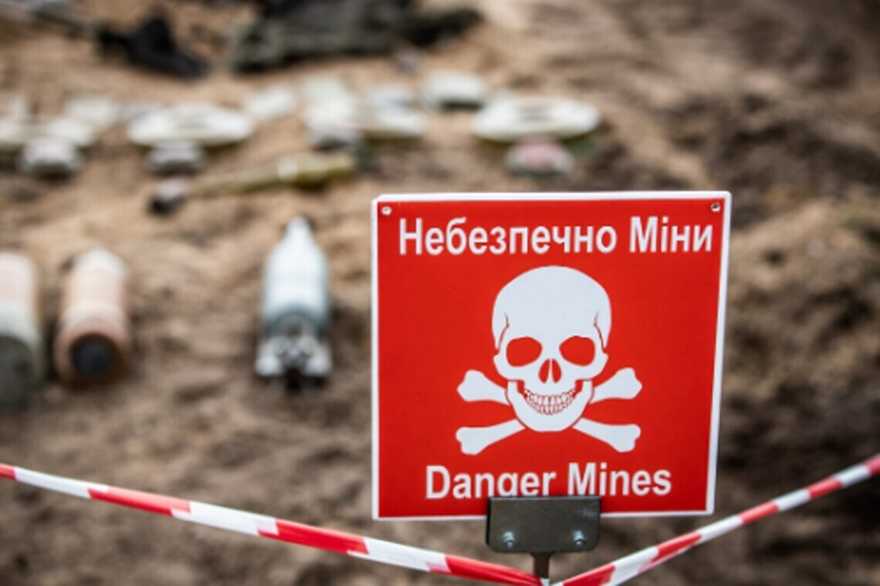 Війна продовжує забирати життя – у Балаклії швидка підірвалась на міні