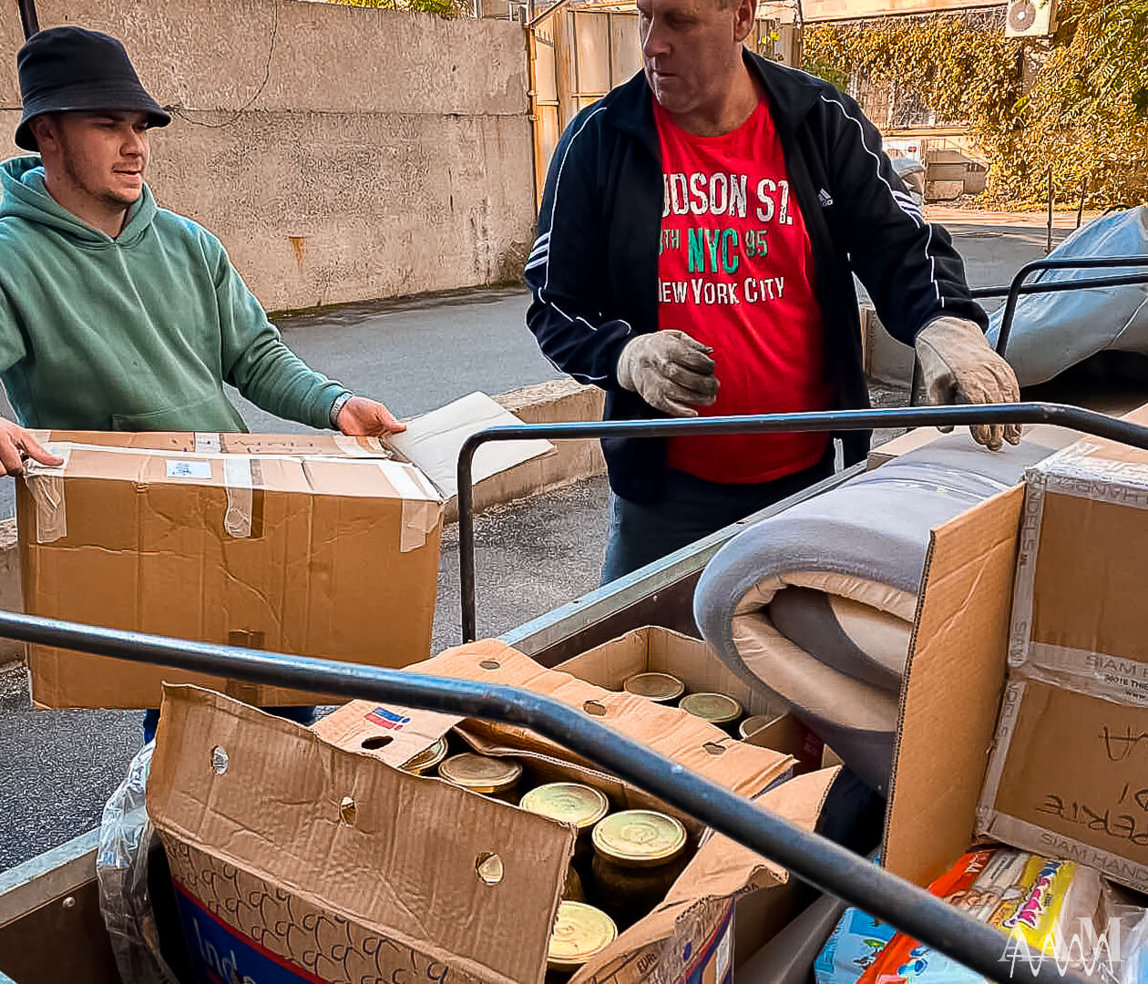 THE ASSOCIATION OF AMBULATORY PHYSICIANS TRANSFERRED HUMANITARIAN AID TO THE DISPLACEMENT SHELTER: SHYROKIVSKA RADA, VILLAGE OF NOVOPETRIVKA