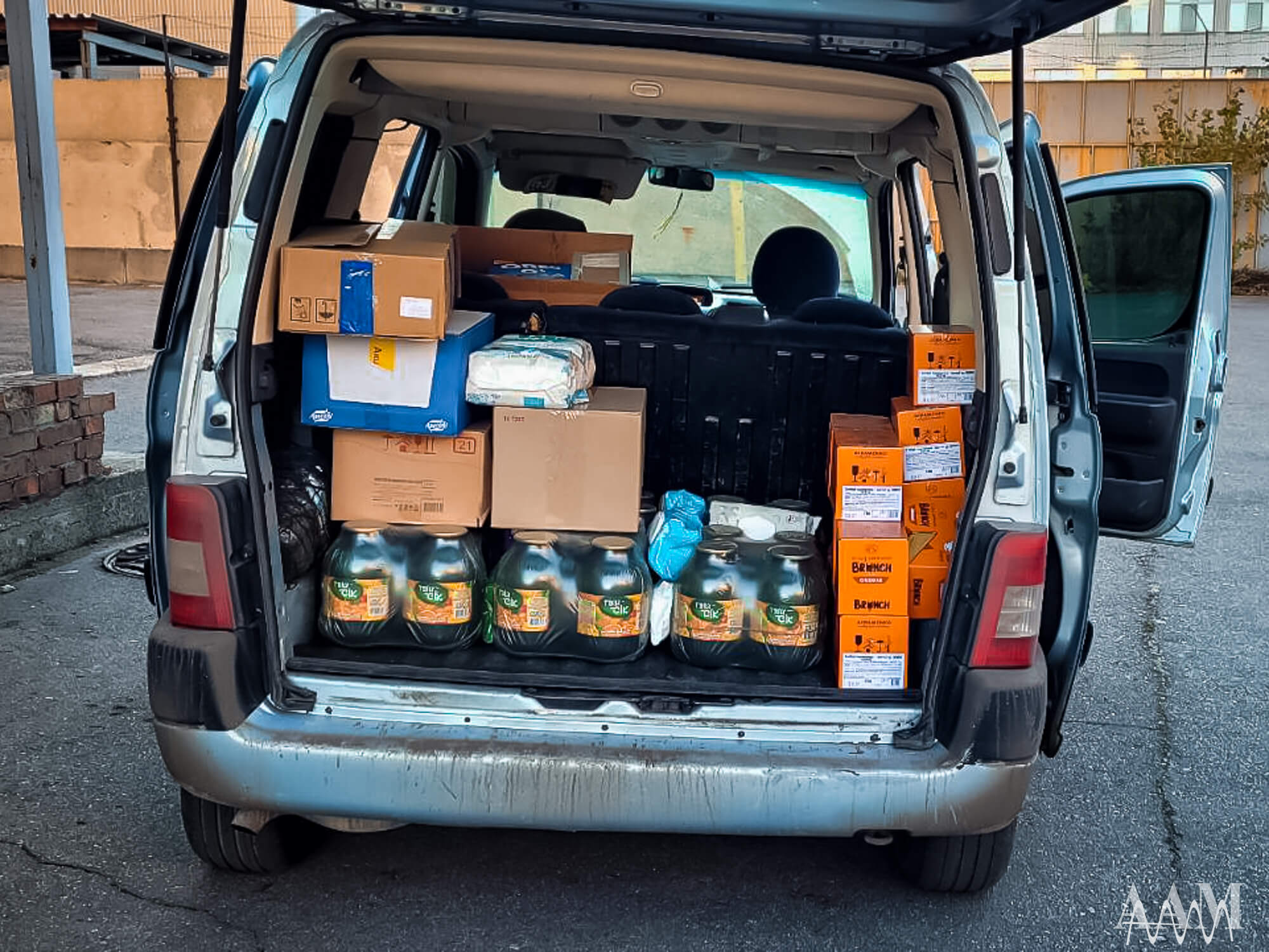 HUMANITARIAN AID TO THE MILITARY HOSPITAL: MEDICAL EQUIPMENT, FOOD PRODUCTS — AAM